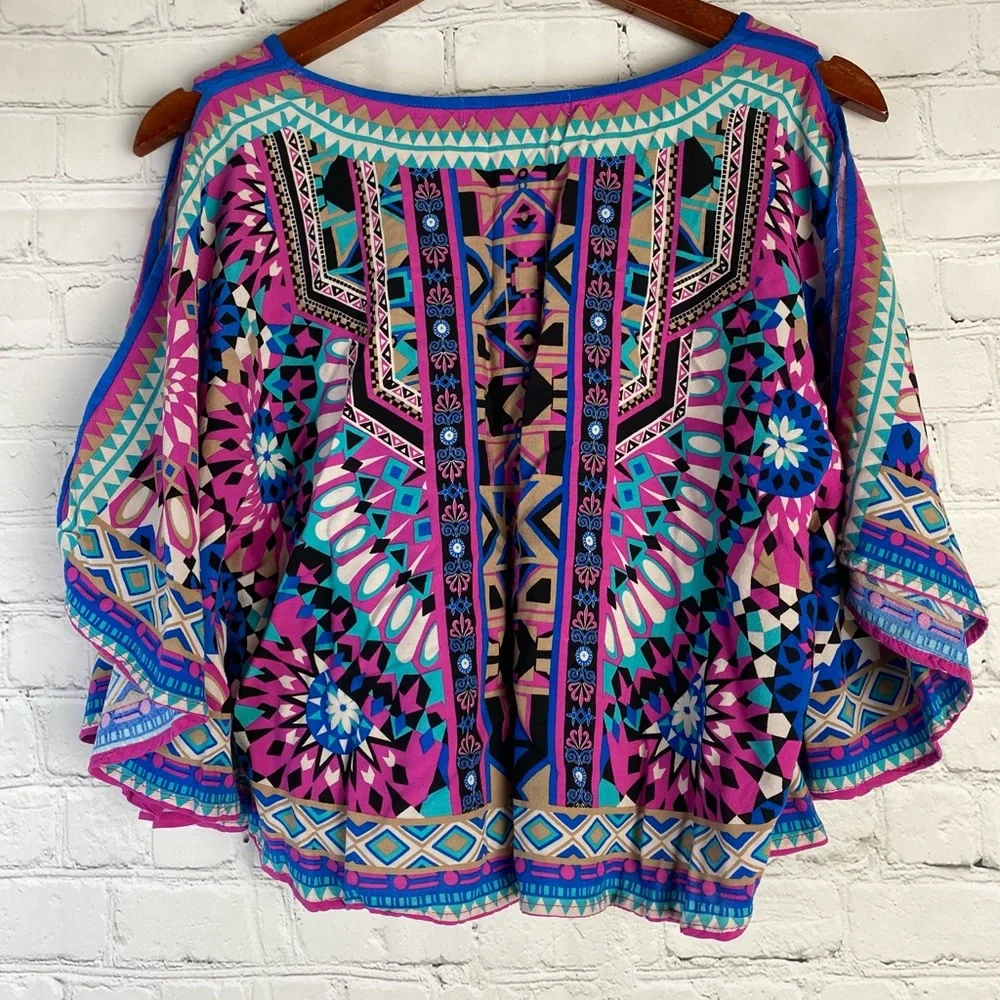 Flying Tomato Aztec Top Small - Picture 8 of 8